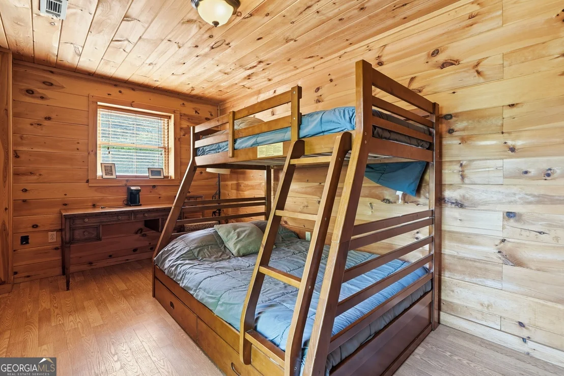 Photo of 303 Pine Forest Loop