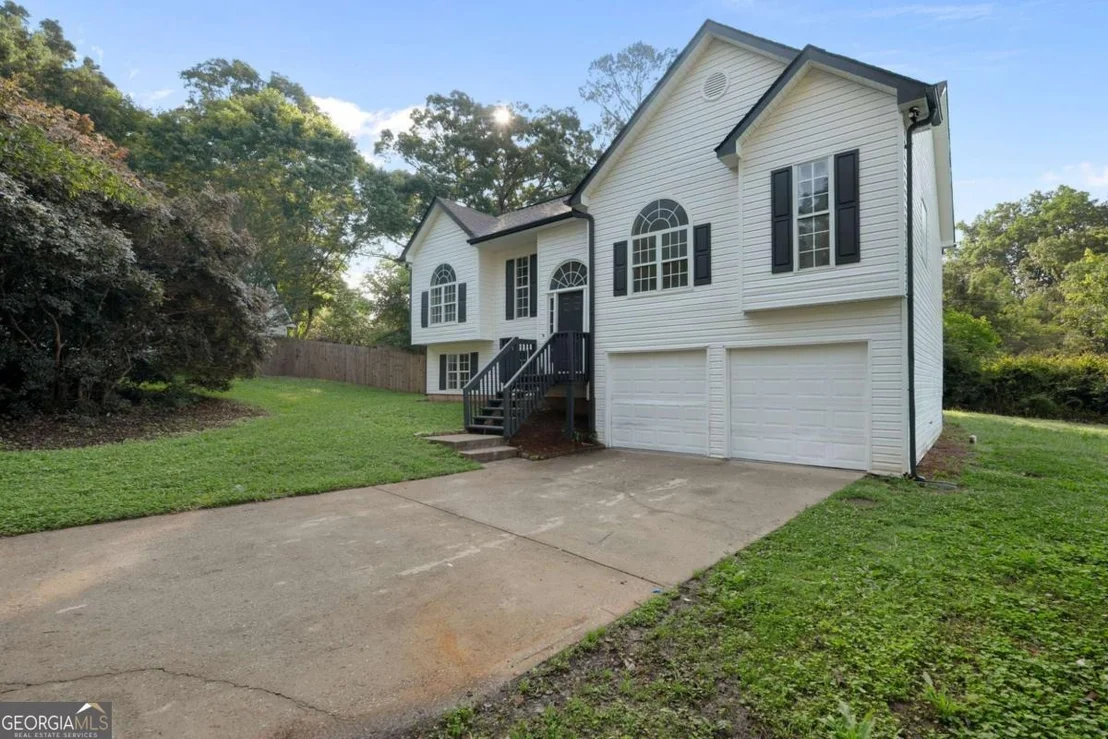 Photo of 304 Windy Trace
