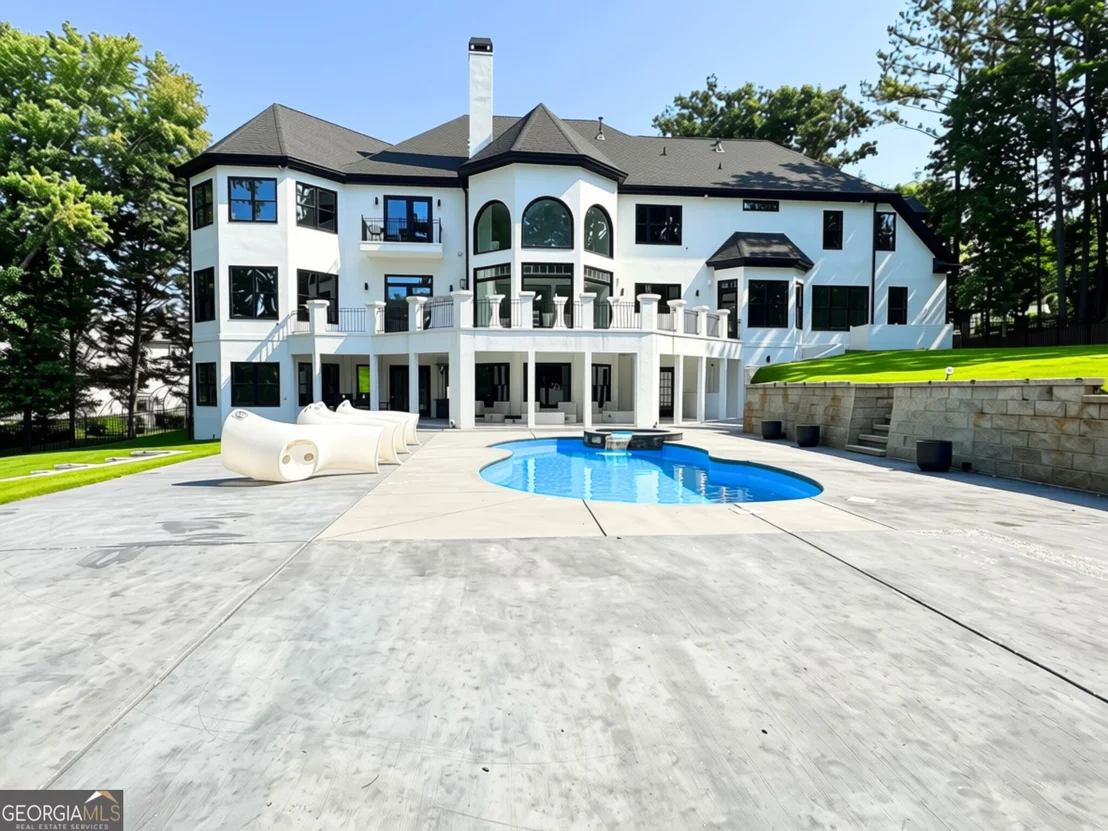 Photo of 302 Shadow Glen