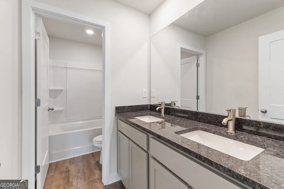 Photo of 203 Crabapple Road