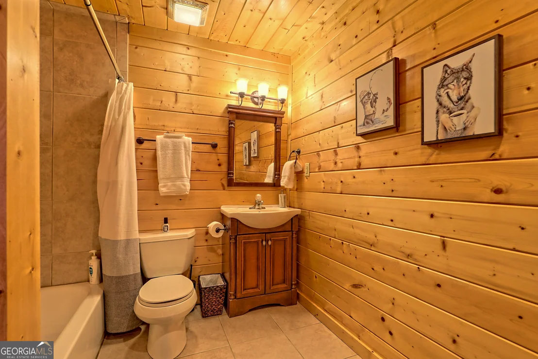 Photo of 672 Screamer Drive