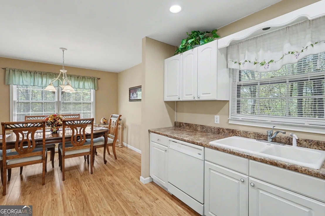 Photo of 542 Eastern Cross Lane