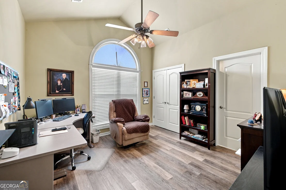 Photo of 833 Caleb Drive