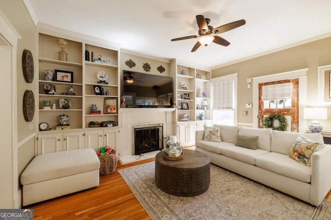 Photo of 335 Southview Drive