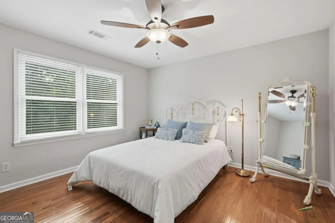 Photo of 1851 Calvin Drive