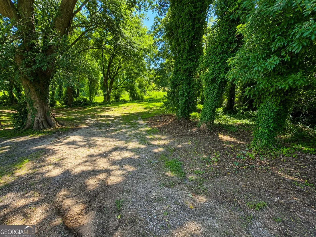 Photo of 1399 Mize Road