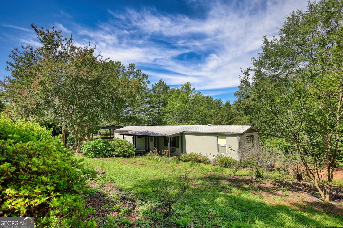 Photo of 2665 Macedonia Road