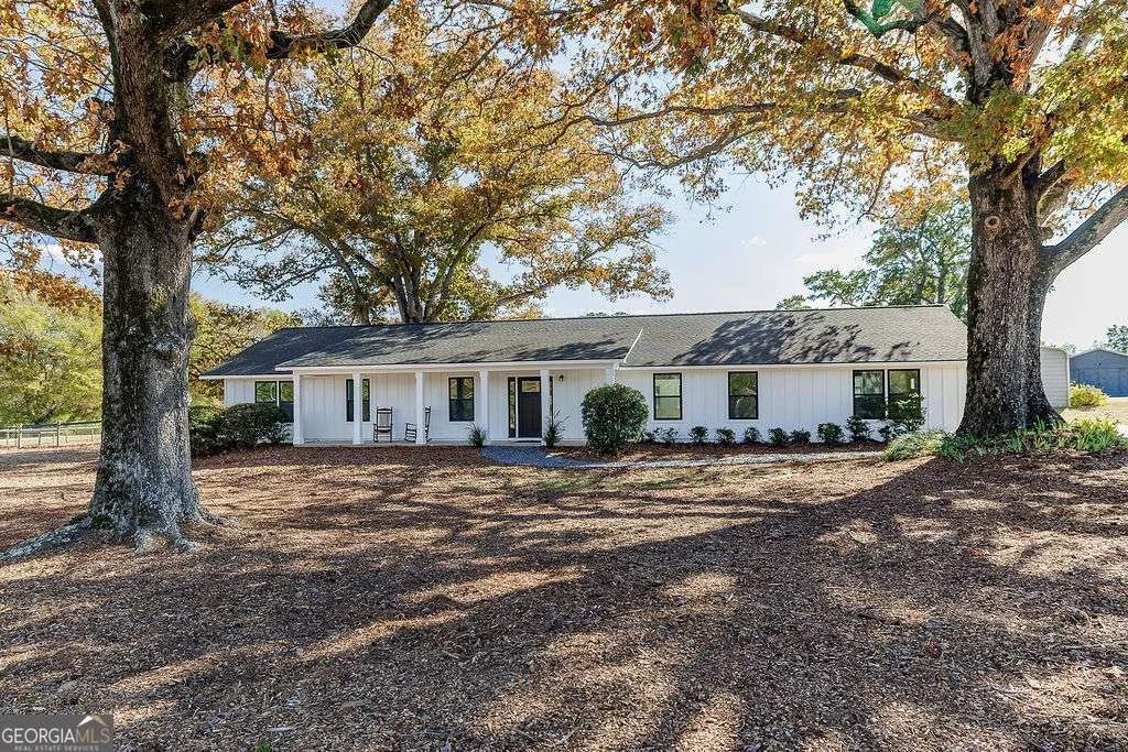 Photo of 1410 Old Bishop Road