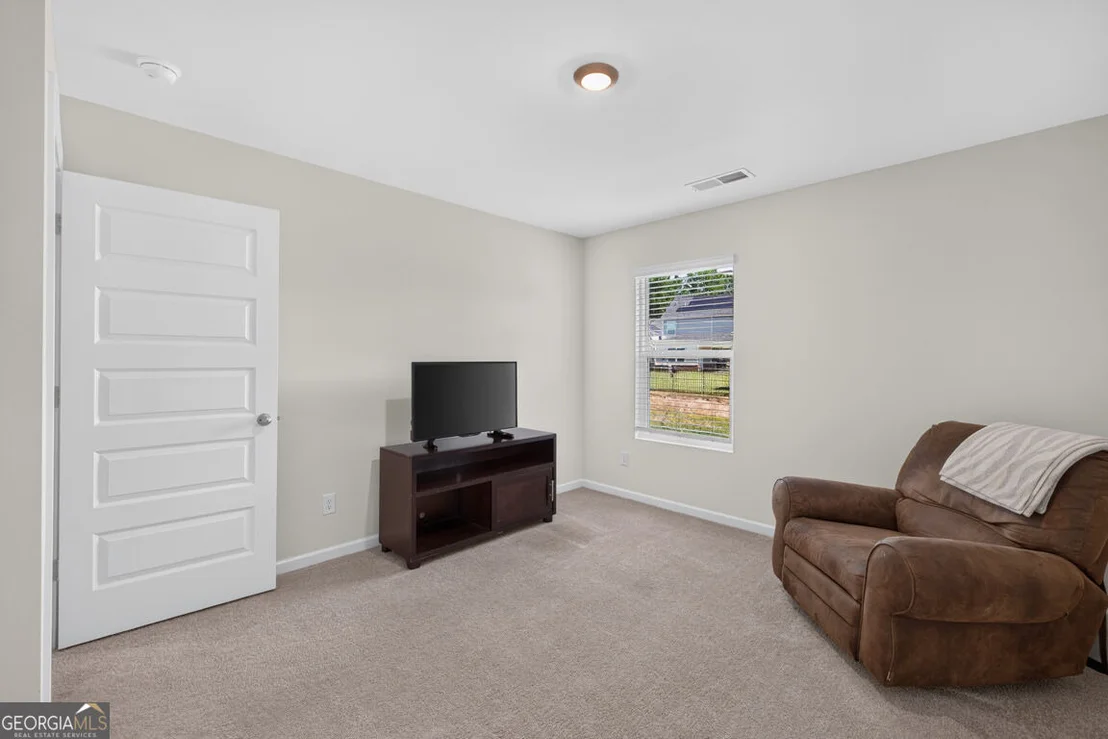 Photo of 120 Champlain Road