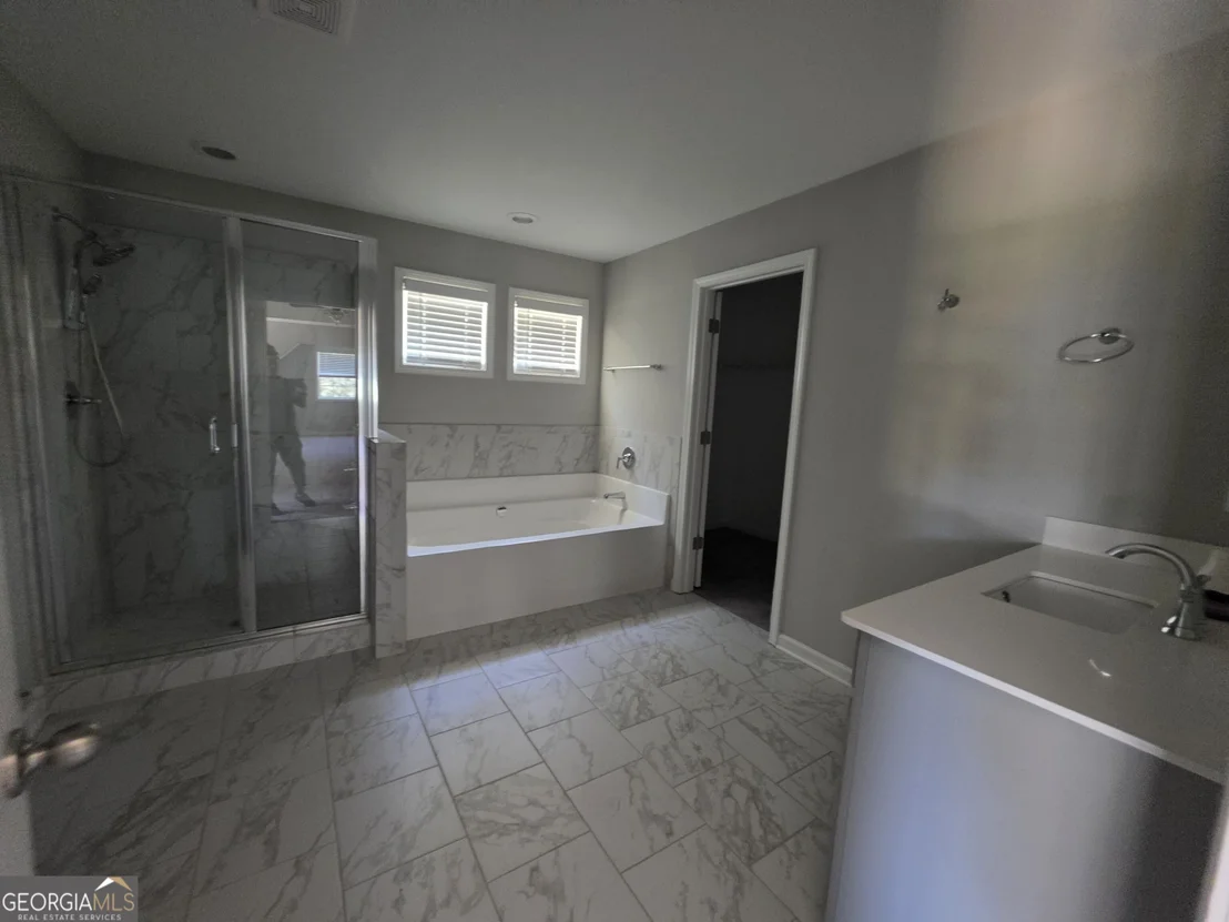 Photo of 208 N Davis Road