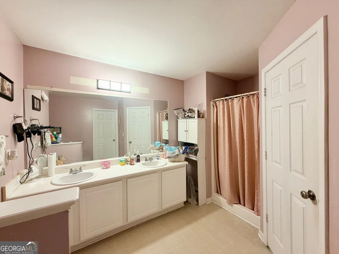Photo of 7187 Walton Hill