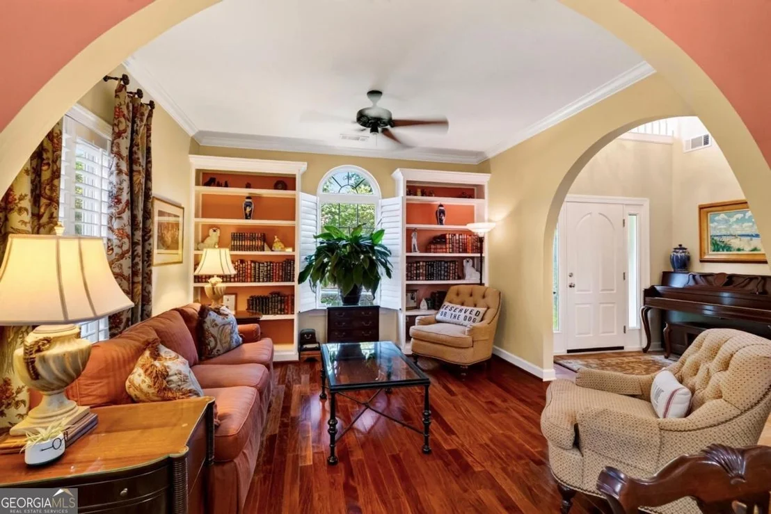 Photo of 237 Lyman Hall