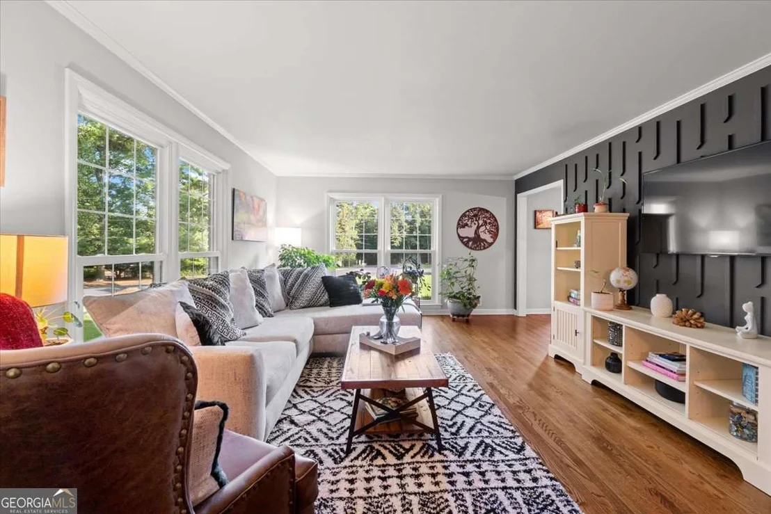 Photo of 200 CLIFTON Drive