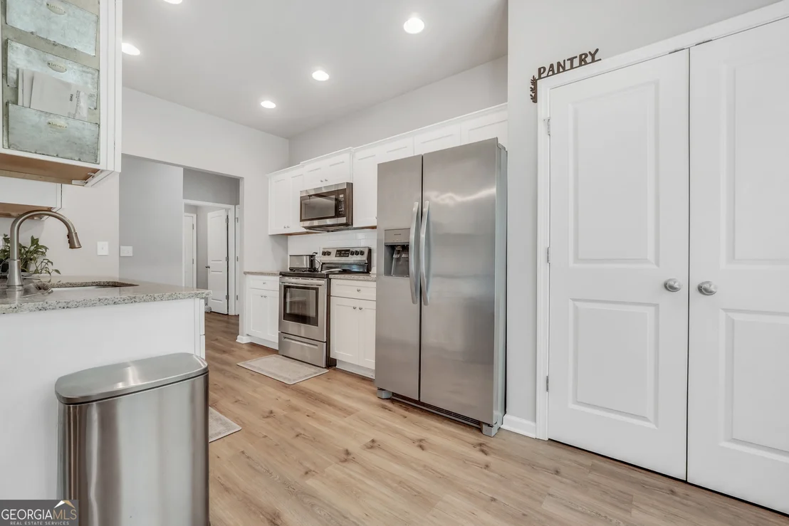 Photo of 534 Giles Road