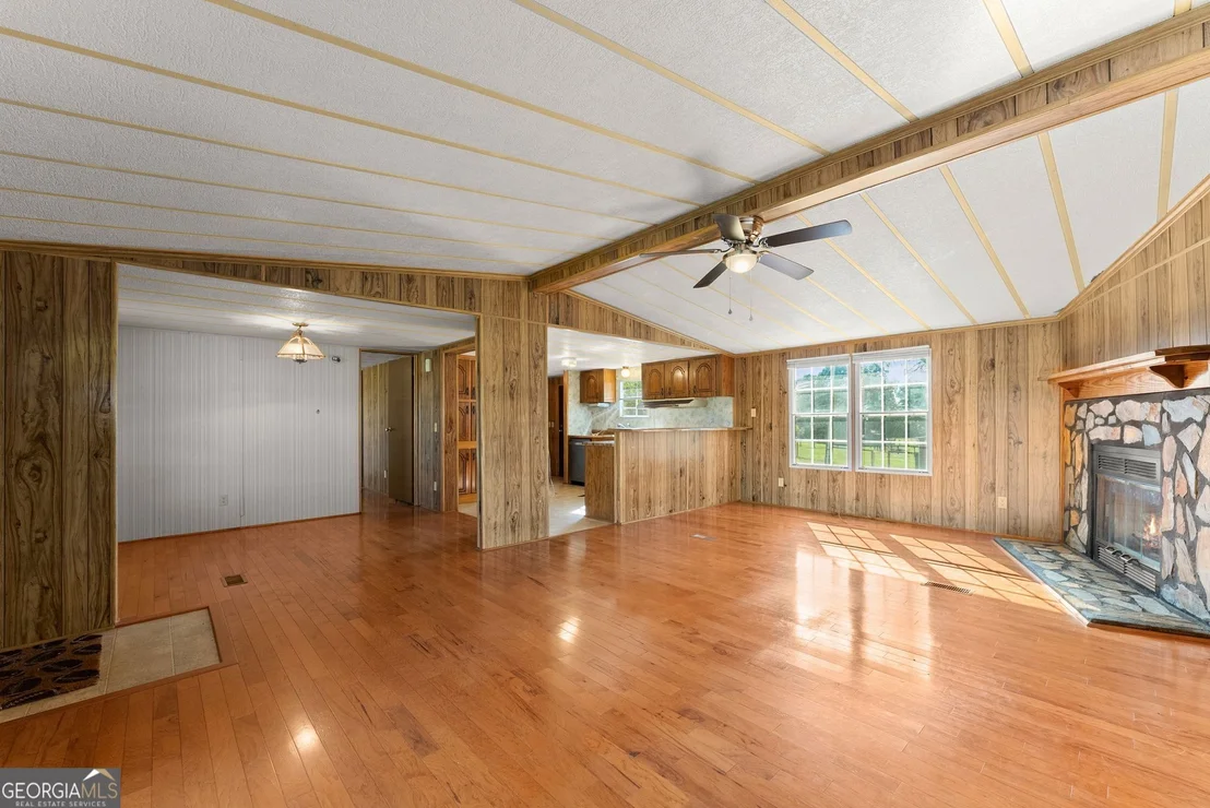 Photo of 6078 Farmer Road