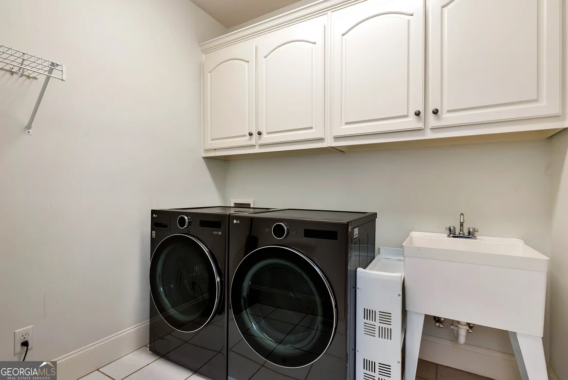 Photo of 6183 Cardinal Drive