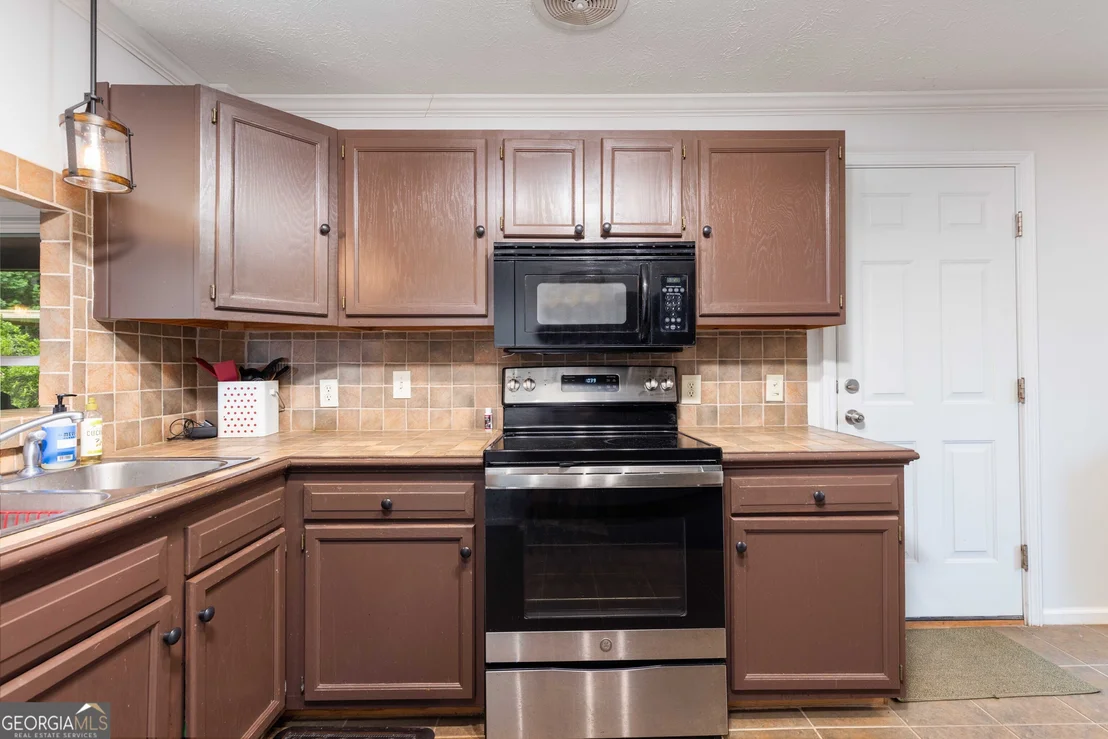 Photo of GP1165 LEE ROAD 324