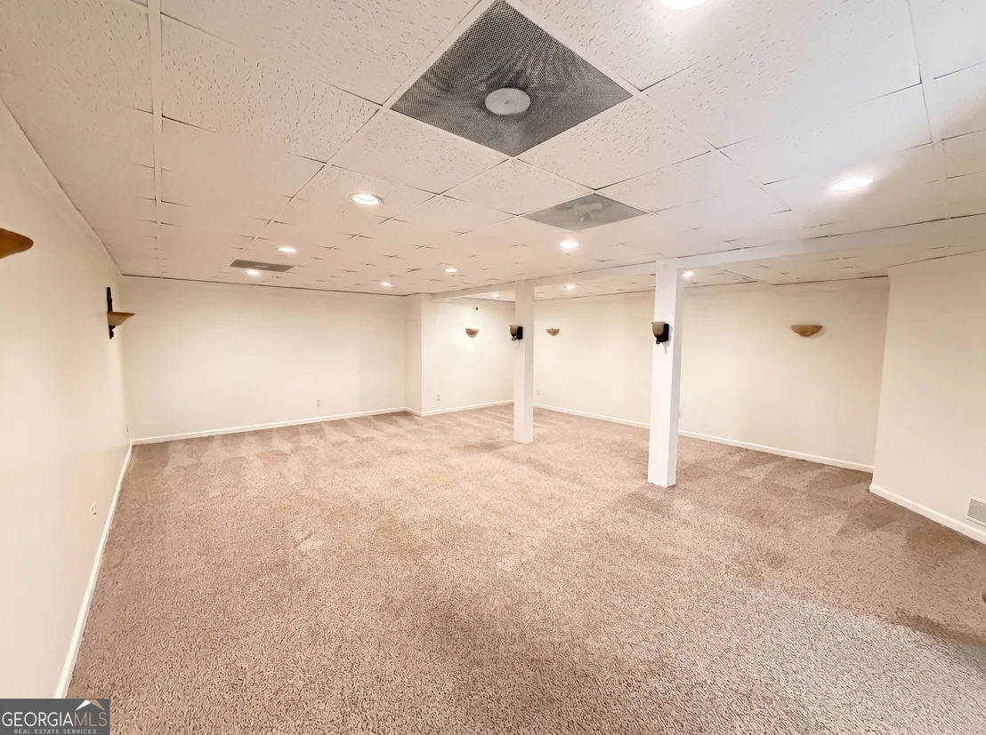 Photo of 300 Ridgeview Trace