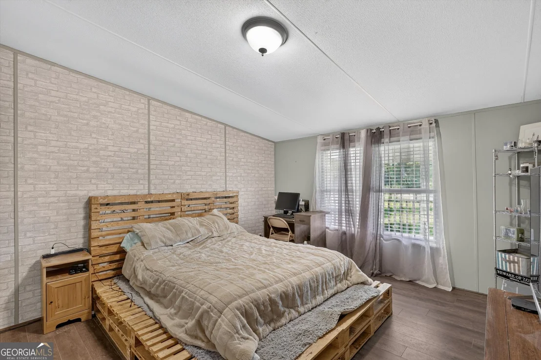 Photo of 2224 Howard Alexander Road