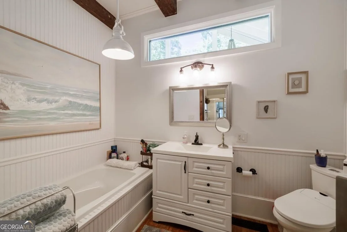 Photo of 335 Southview Drive