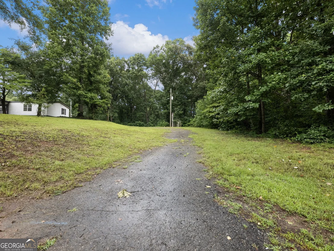 Photo of 1114 Neal Road