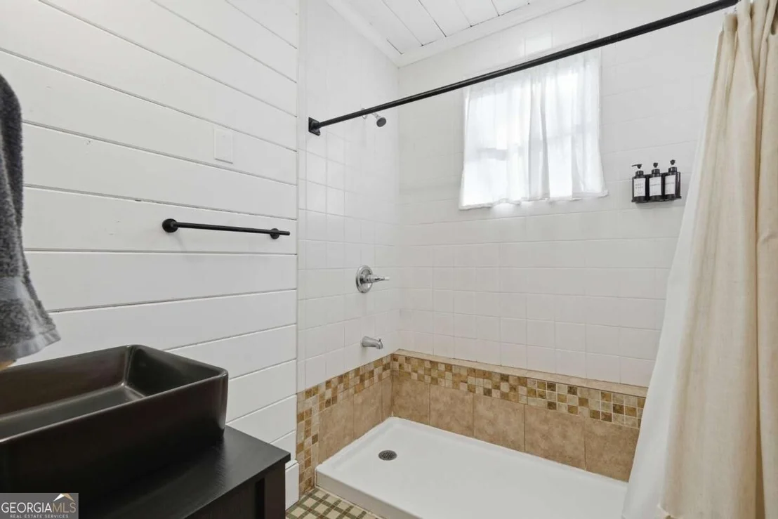 Photo of 153 Riverview Circle