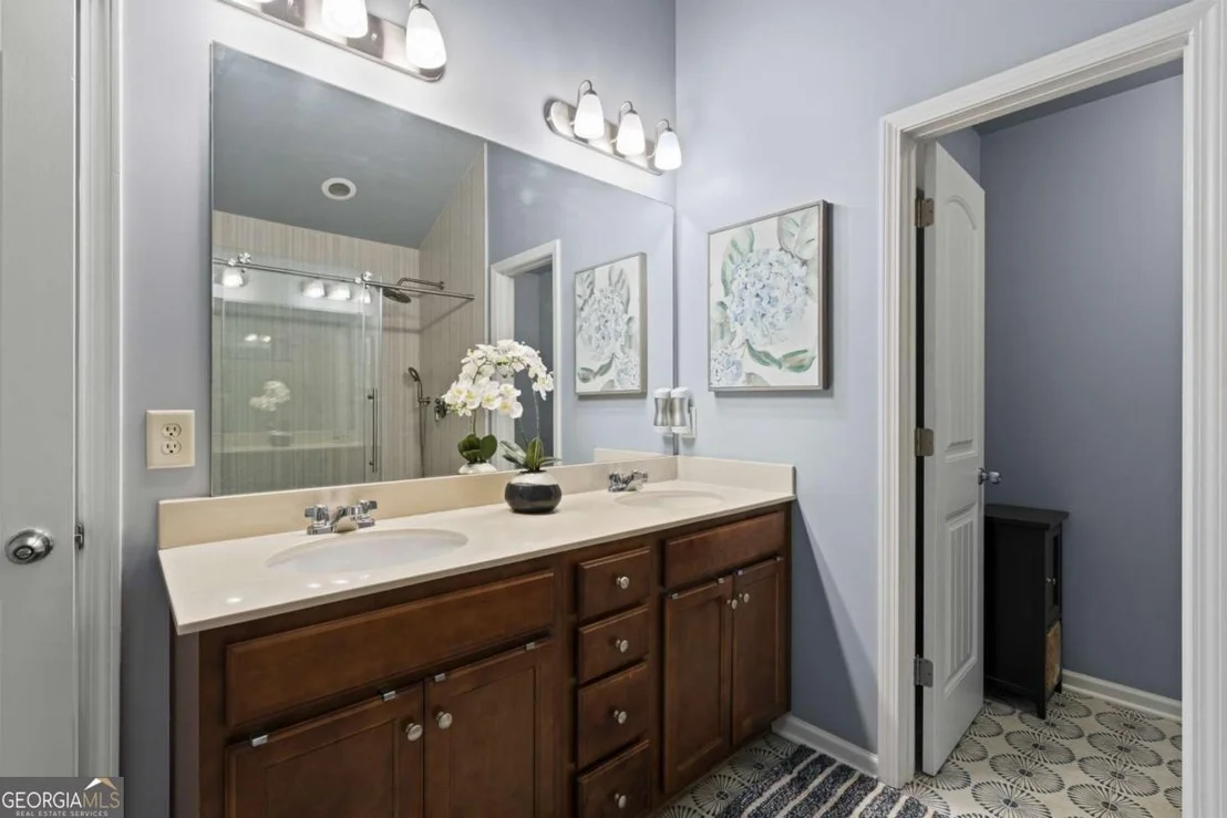 Photo of 1013 Water Oak Trace