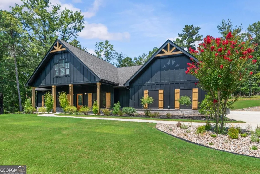 Photo of 1231 Spinnaker Road