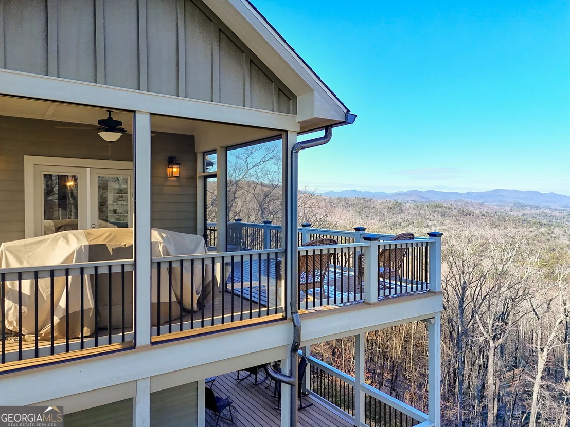 Photo of 916 Arbor Drive