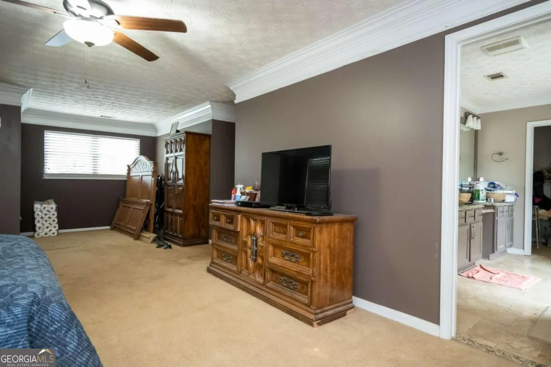 Photo of 421 Regan Drive