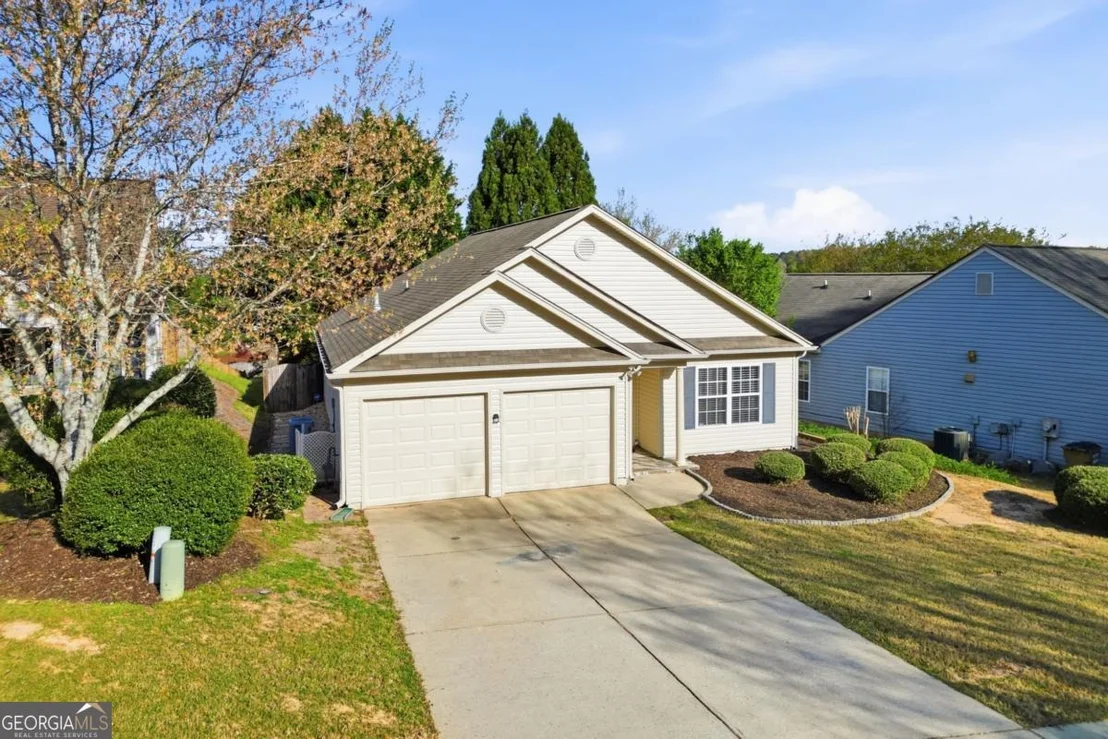 Photo of 407 Redwood Trail