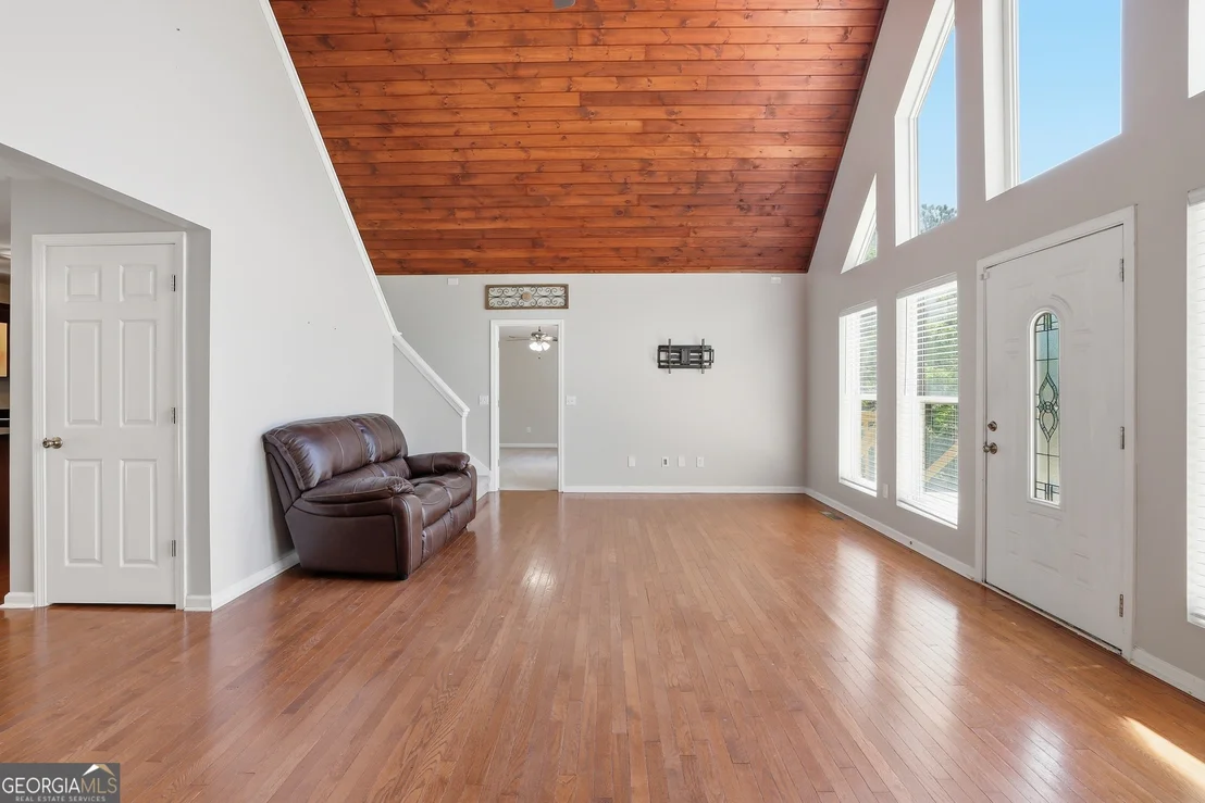 Photo of 337 Colston Drive