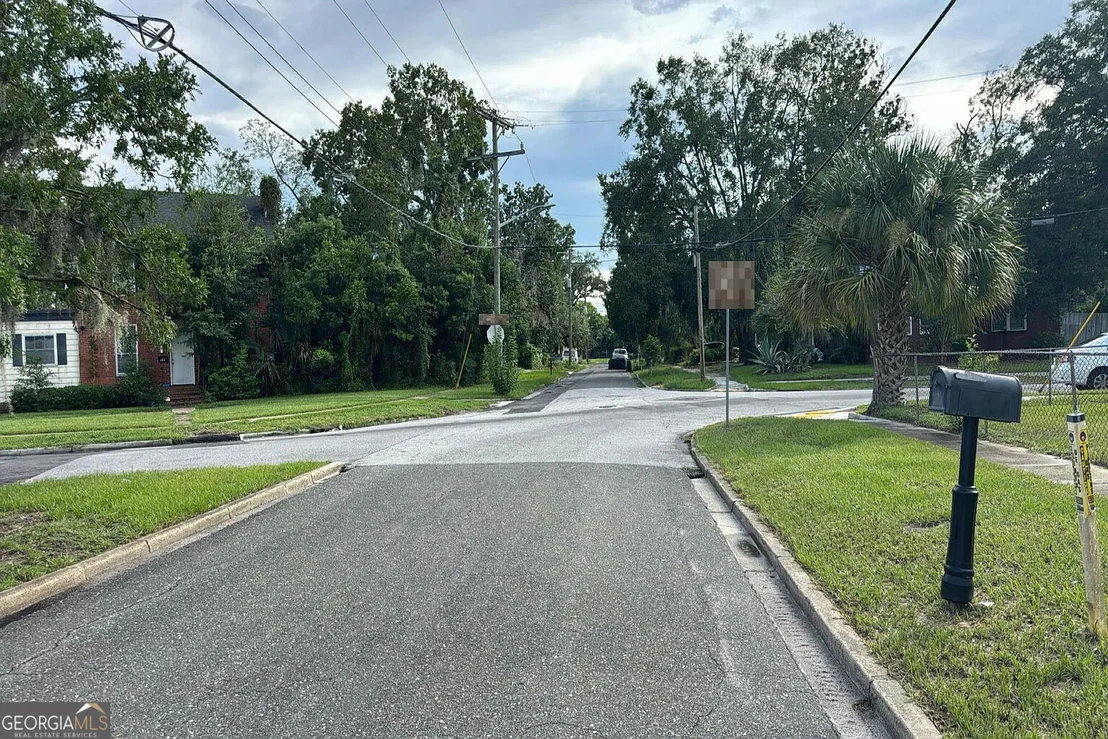 Photo of 395 Sunset Drive