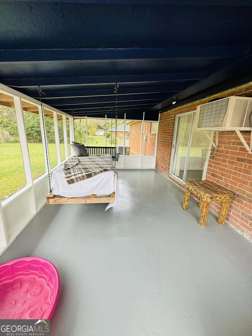 Photo of 213 Sherman Drive