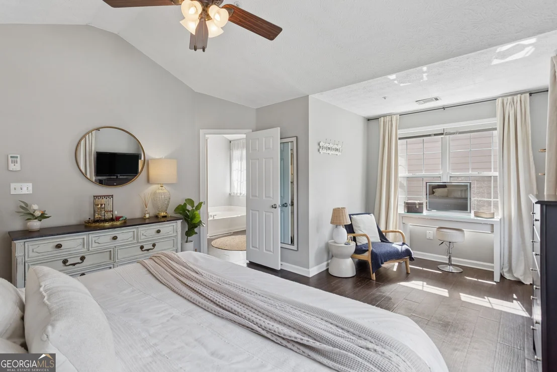 Photo of 1418 Glenover Circle