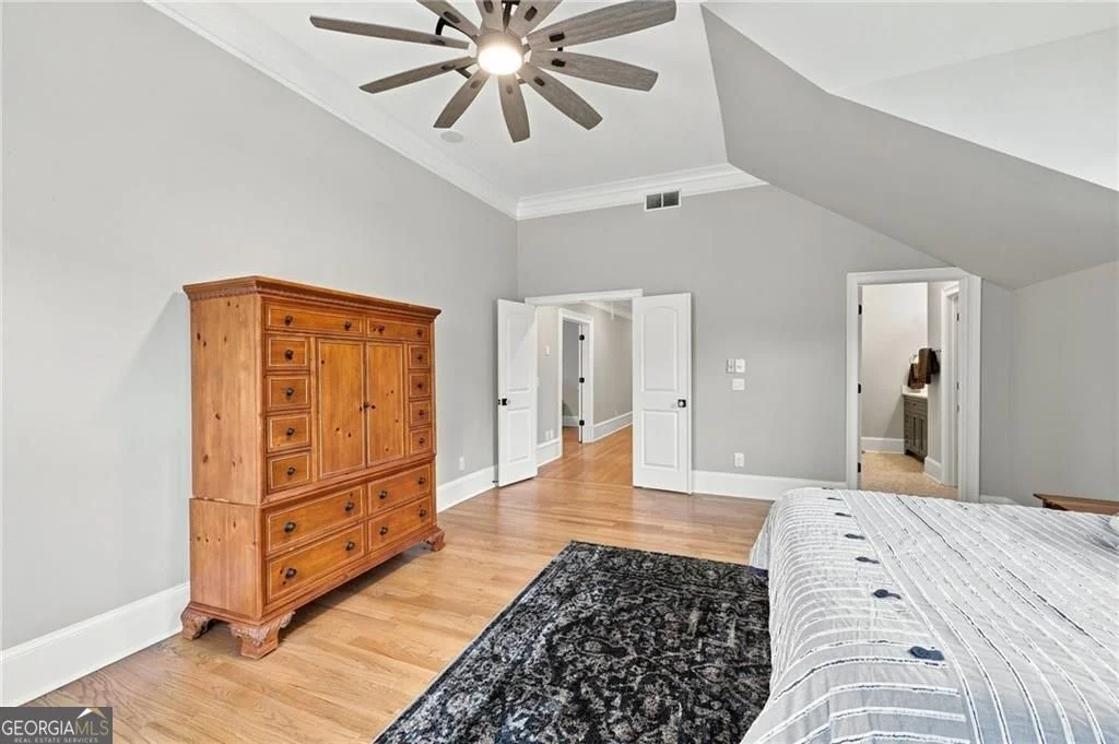 Photo of 6756 Hedge Row Lane