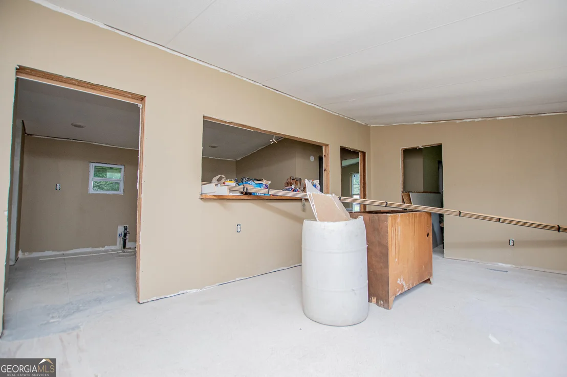 Photo of 33 Holiday Drive