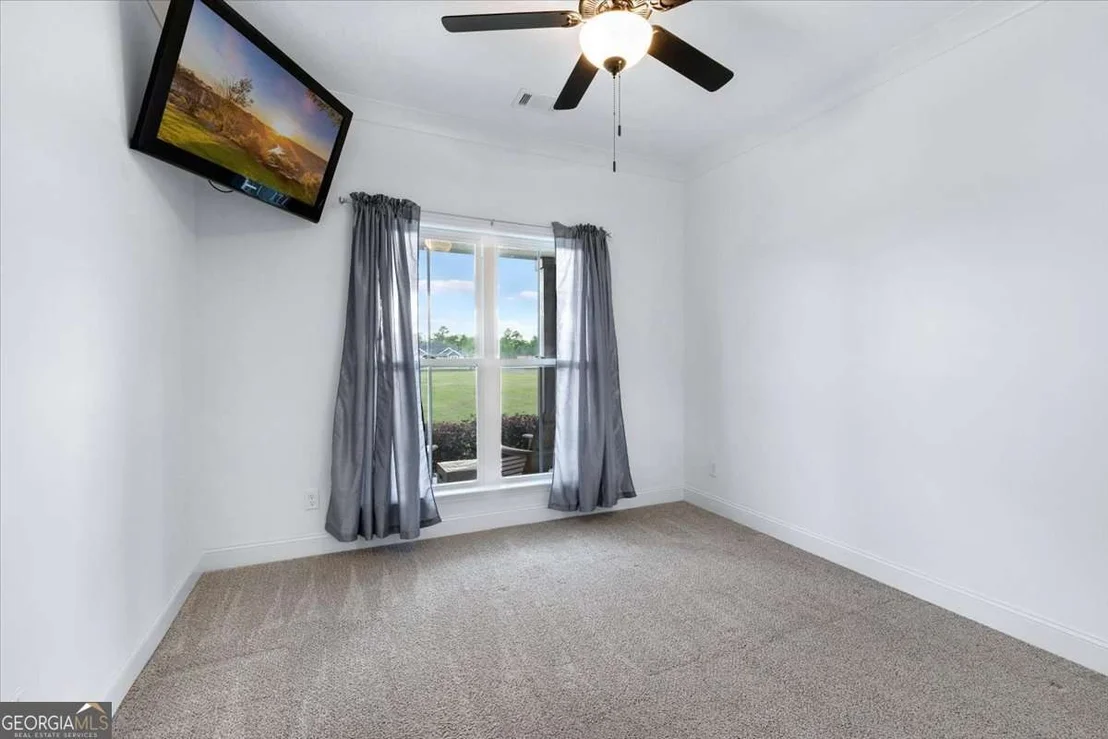 Photo of 6984 Old River Road S