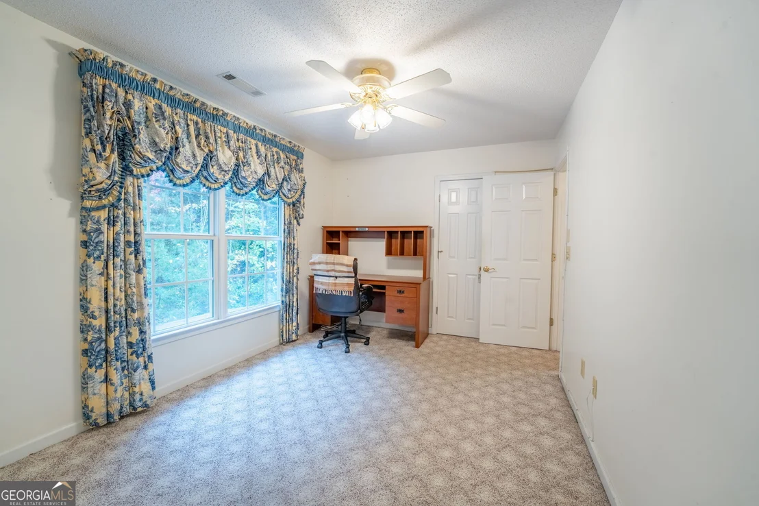 Photo of 1327 Pinnacle Drive