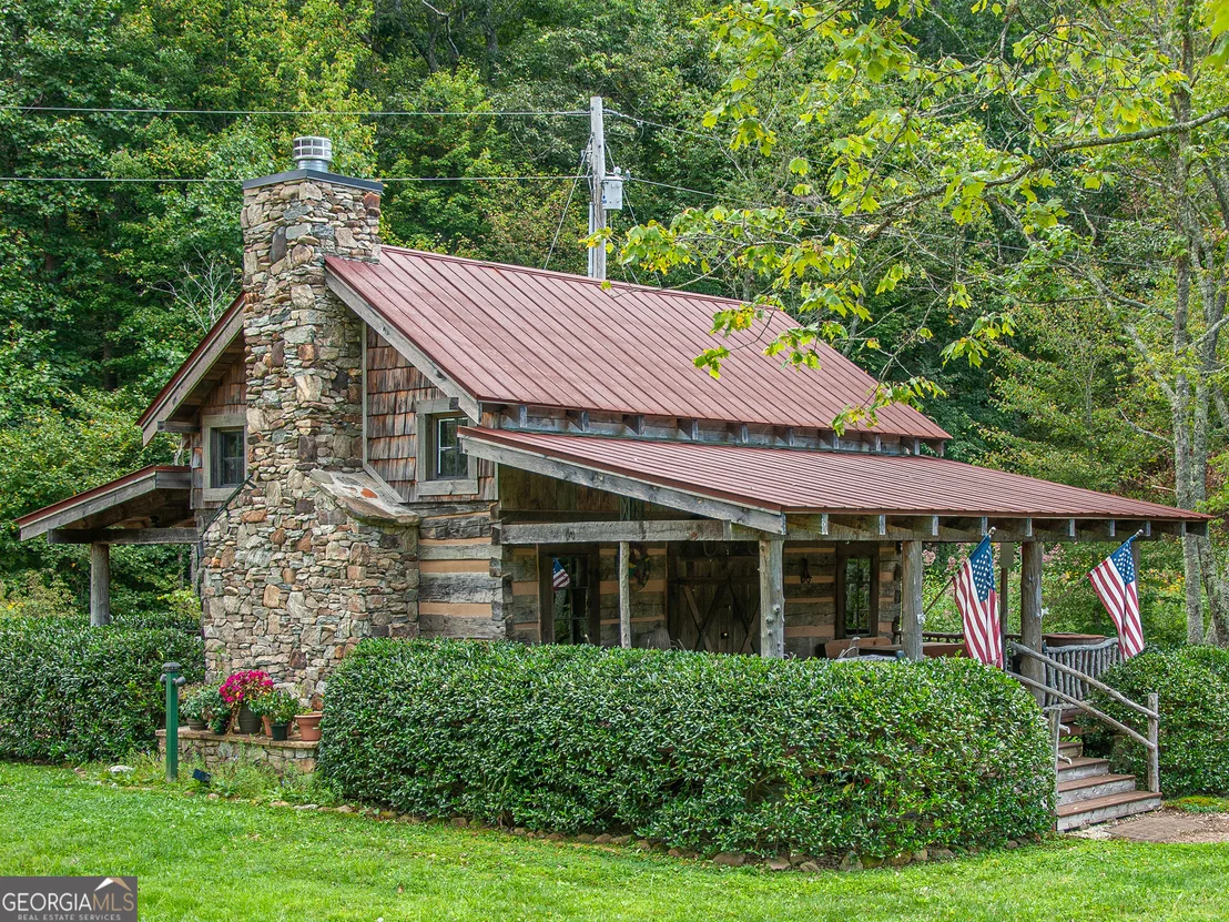 Photo of 115 Wildflower Road