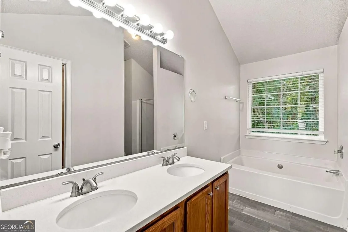Photo of 5741 Village Loop