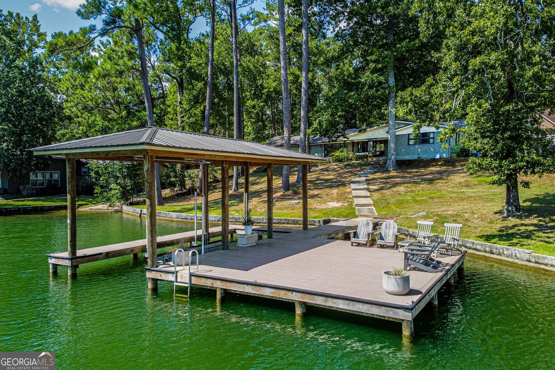 Photo of 210 Shady Lane Road