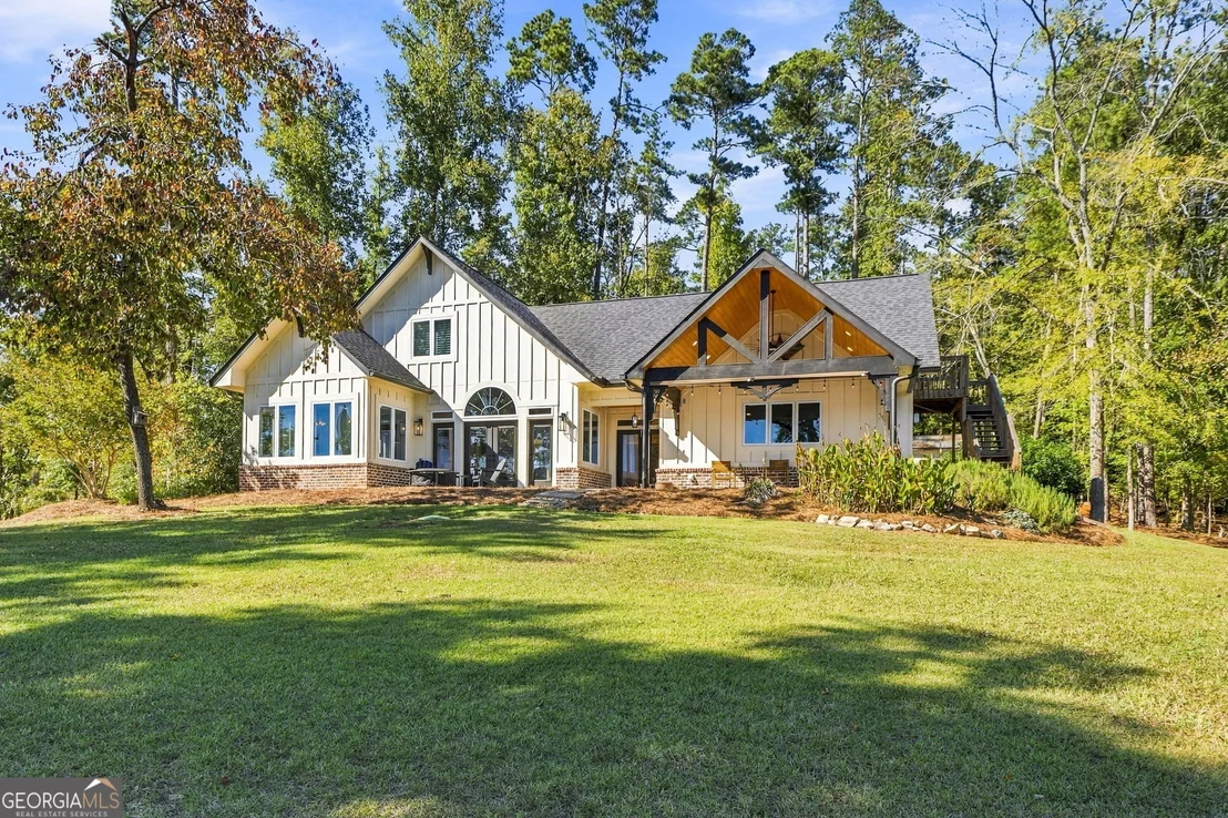 Photo of 451 Mayo Road