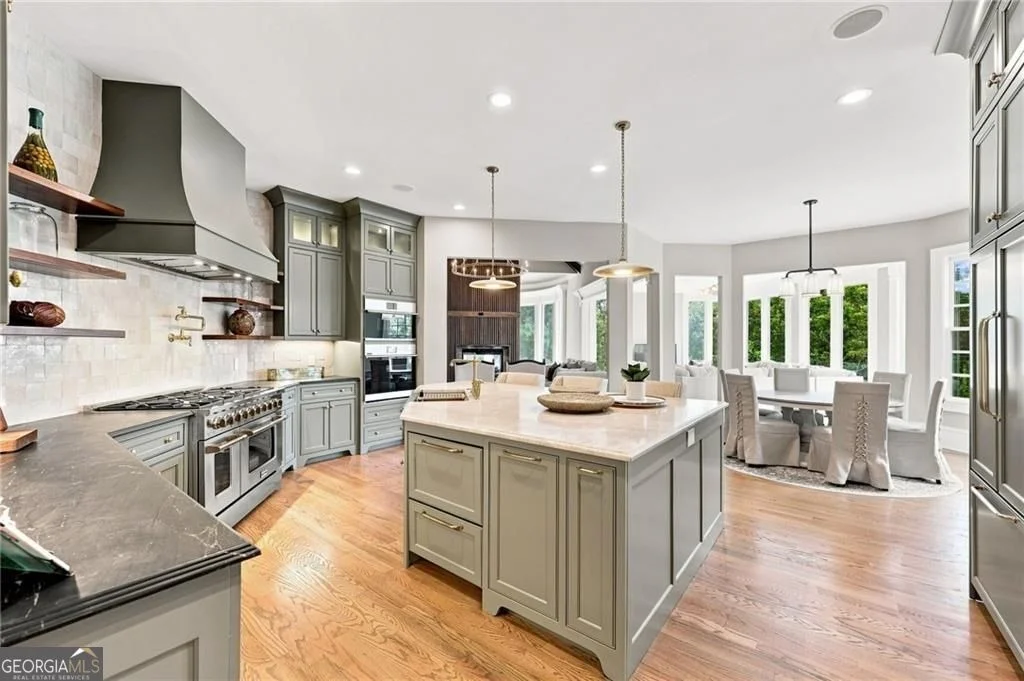 Photo of 6756 Hedge Row Lane
