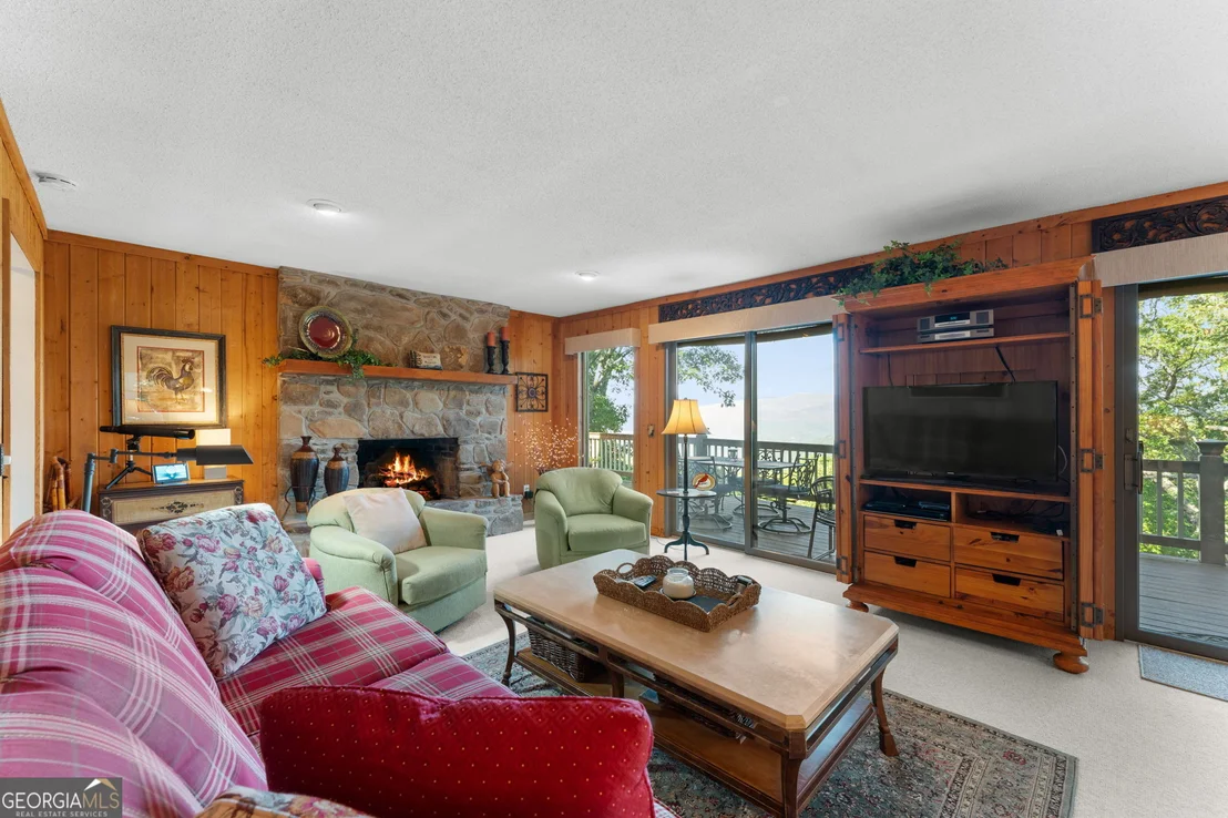 Photo of 234 Saddleback Circle