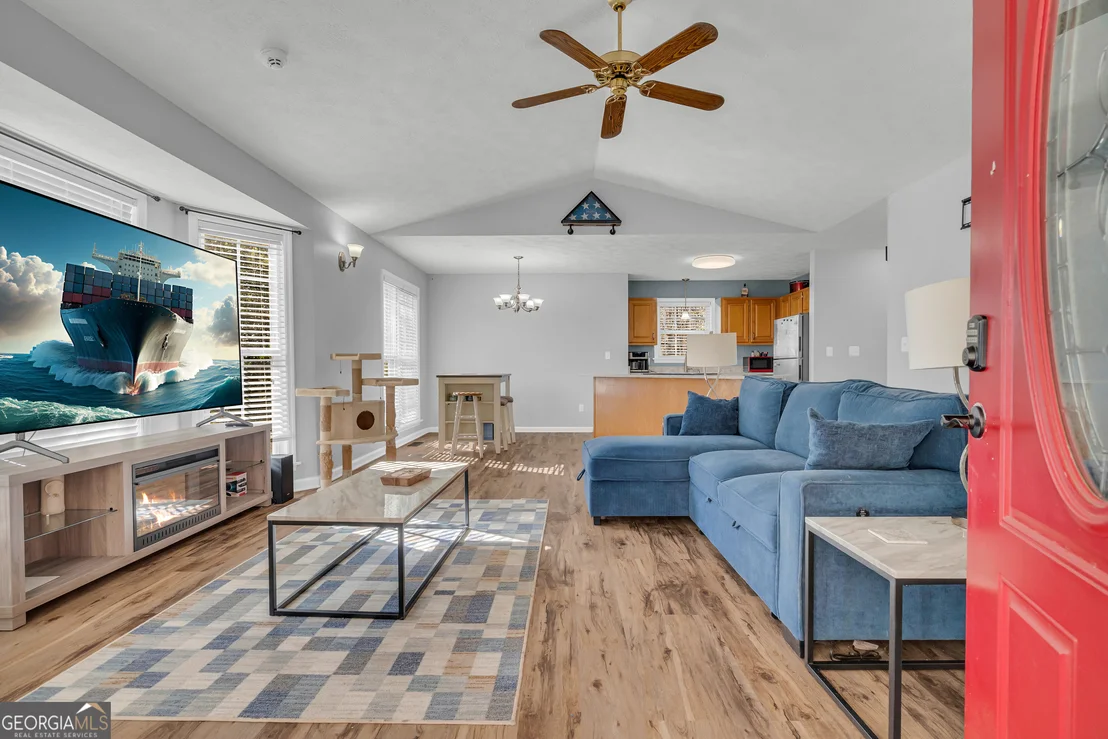 Photo of 415 Ivory Drive