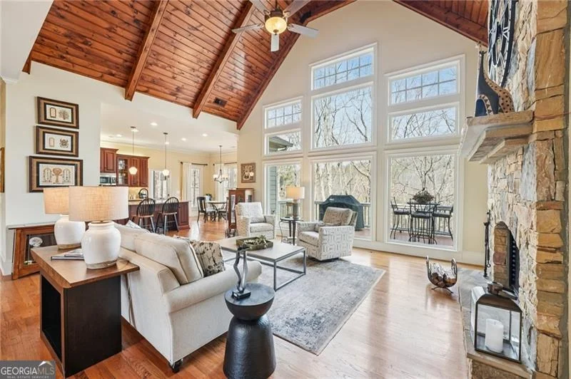 Photo of 29 Red Trillium Ridge