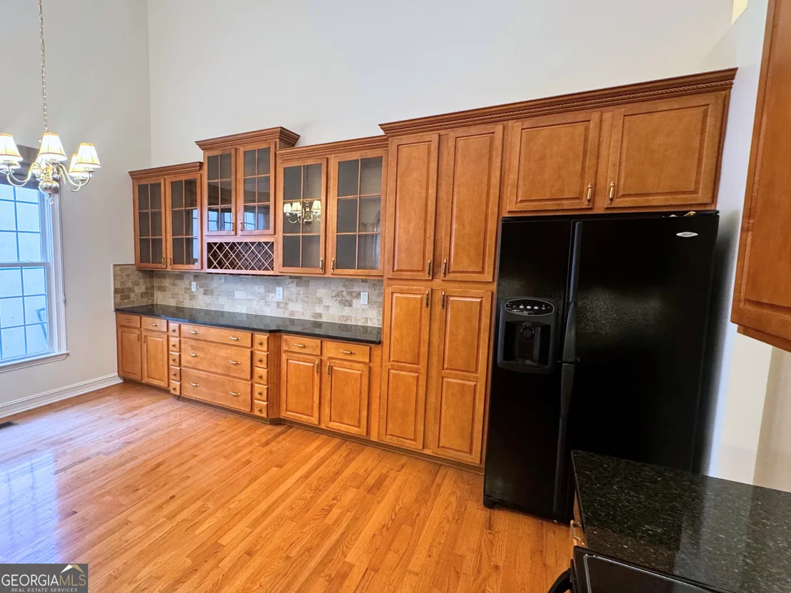 Photo of 817 Chalet Hills