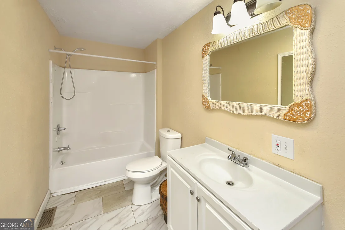 Photo of 304 Boulevard