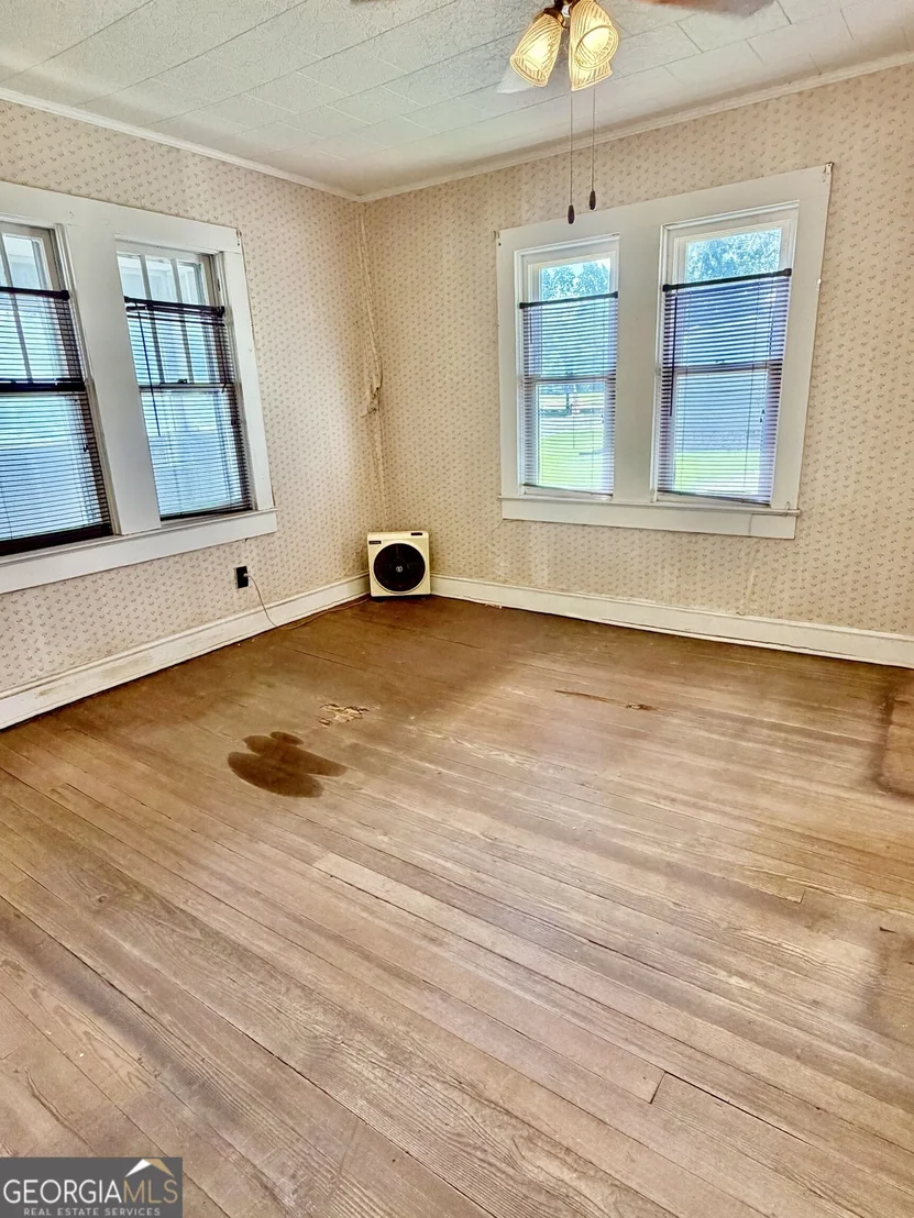 Photo of 1549 Greenfield